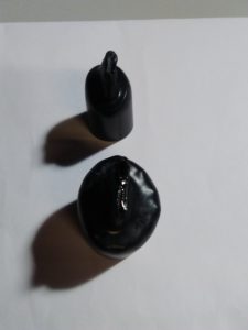 Alternativa al capuchón termorretráctil con un tubo con adhesivo interior.
